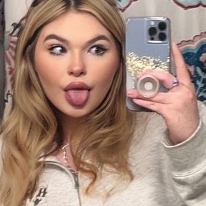 Meet your Posher, Piper